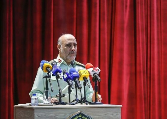 دستگیری ۷۷۸ مجرم اقتصادی در ایران دستگیری ۷۷۸ مجرم اقتصادی در ایران