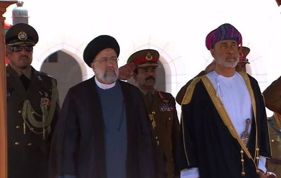 رئیسی با سلطان عمان تلفنی گفتگو کرد رئیسی با سلطان عمان تلفنی گفتگو کرد