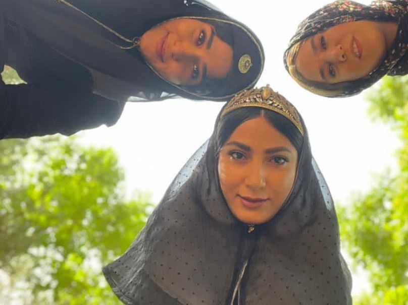 عکسهایی جذاب و جدید از پشتصحنه «جیران» عکسهایی جذاب و جدید از پشتصحنه «جیران»