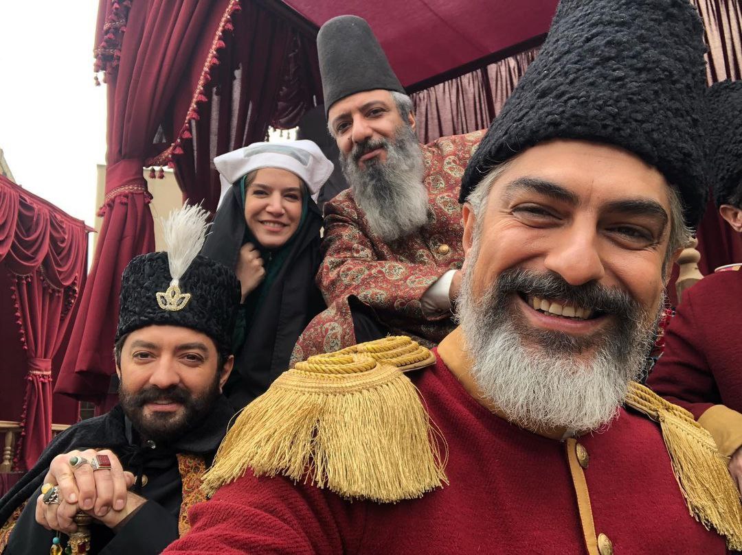 عکسهایی جذاب و جدید از پشتصحنه «جیران» عکسهایی جذاب و جدید از پشتصحنه «جیران»