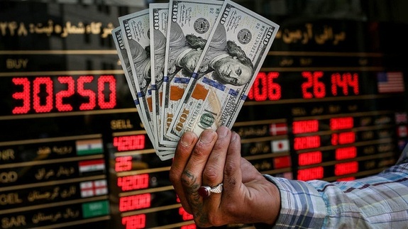 نرخ ارز، دلار، سکه و یورو دوشنبه هفت فروردین ۱۴۰۲ نرخ ارز، دلار، سکه و یورو دوشنبه هفت فروردین ۱۴۰۲