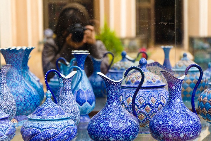 آشنایی با معروفترین صنایع دستی اصفهان آشنایی با معروفترین صنایع دستی اصفهان