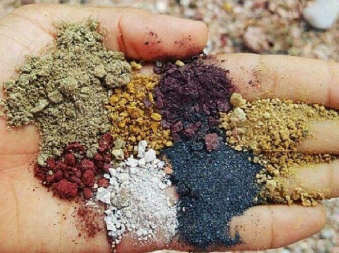 فروش کیلویی خاک هرمز؛ کیسهای میخواهید یا تنی؟ فروش کیلویی خاک هرمز؛ کیسهای میخواهید یا تنی؟
