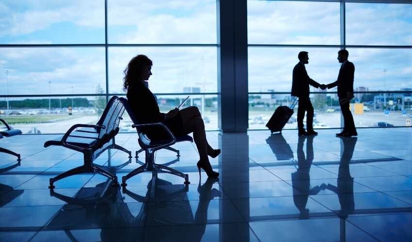 مدت زمان اخذ ویزای ICT کانادا - از تهیه بیزینس پلن تا اخذ ویزای کاری مدت زمان اخذ ویزای ICT کانادا - از تهیه بیزینس پلن تا اخذ ویزای کاری