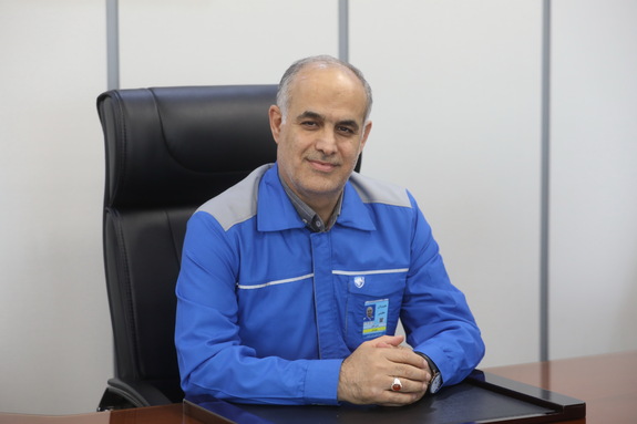کارگران سربازان و پیشگامان عرصه اقتصادی کشورند کارگران سربازان و پیشگامان عرصه اقتصادی کشورند