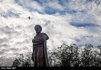 رونمایی از بزرگترین مجسمه برنزی پایتخت + عکس رونمایی از بزرگترین مجسمه برنزی پایتخت + عکس