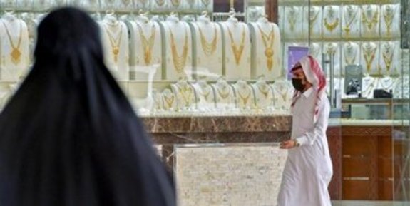 عربستان به جنگ با دلار میرود عربستان به جنگ با دلار میرود