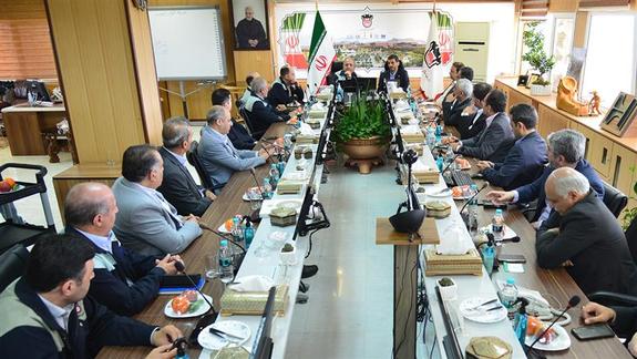 افزایش همکاریهای فولاد مبارکه و ذوبآهن در مسیر رشد و توسعه کشور افزایش همکاریهای فولاد مبارکه و ذوبآهن در مسیر رشد و توسعه کشور