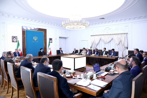 دستگاهها ظرف یک هفته پیشنهادات خود را برای برنامه مهار تورم و رشد تولید ارائه کنند/ اهمیت تدوین پیوست رسانهای برنامه جامع دولت برای مهار تورم دستگاهها ظرف یک هفته پیشنهادات خود را برای برنامه مهار تورم و رشد تولید ارائه کنند/ اهمیت تدوین پیوست رسانهای برنامه جامع دولت برای مهار تورم