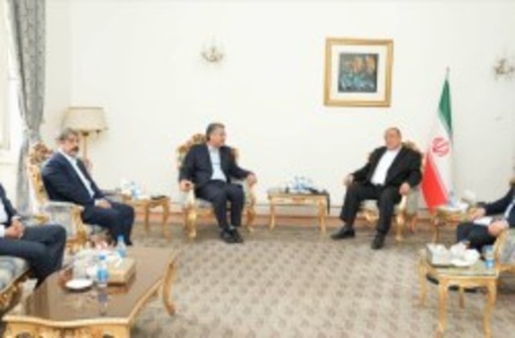 برگزاری نشست مشترک میان سازمان و فعالان اقتصادی کیش با وزارت امور خارجه برگزاری نشست مشترک میان سازمان و فعالان اقتصادی کیش با وزارت امور خارجه