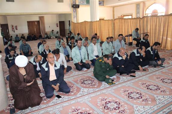 برگزاری مراسم سوگواری شهادت حضرت امام جعفر صادق (ع) در ذوبآهن اصفهان برگزاری مراسم سوگواری شهادت حضرت امام جعفر صادق (ع) در ذوبآهن اصفهان