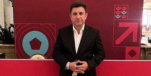 مدیر فیفا از قلعهنویی تقدیر کرد مدیر فیفا از قلعهنویی تقدیر کرد