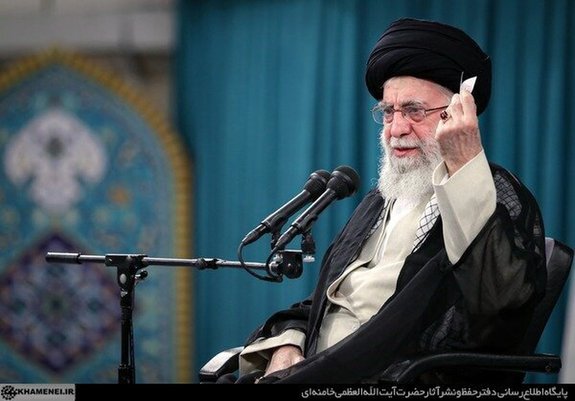 فردا؛ دیدار کارگران با رهبر انقلاب فردا؛ دیدار کارگران با رهبر انقلاب