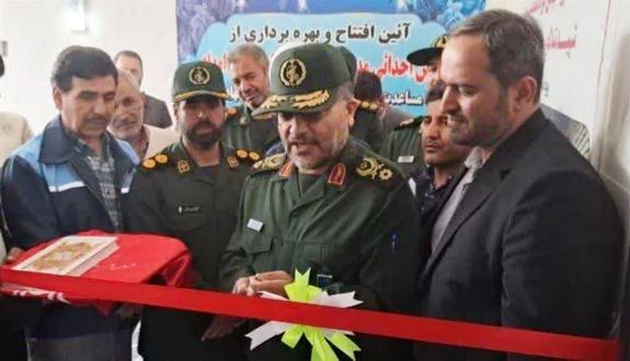 تحویل واحد مسکونی به خانواده نیازمند در شهر ورنامخواست تحویل واحد مسکونی به خانواده نیازمند در شهر ورنامخواست