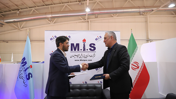 ارتقاء همکاریهای بانک کارآفرین با چهار شرکت نفتی ارتقاء همکاریهای بانک کارآفرین با چهار شرکت نفتی