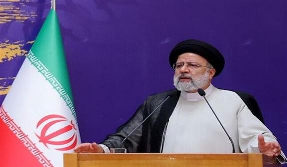قدردانی از زمینهسازی وزیر ارتباطات برای مشارکت سازنده بخش خصوصی در این عرصه قدردانی از زمینهسازی وزیر ارتباطات برای مشارکت سازنده بخش خصوصی در این عرصه
