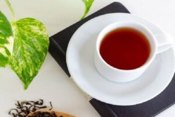 چرا نباید چای پر رنگ خورد؟