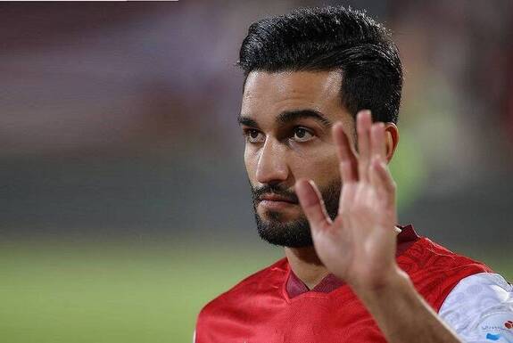کاپیتان پرسپولیس از لیست دربی خط خورد کاپیتان پرسپولیس از لیست دربی خط خورد