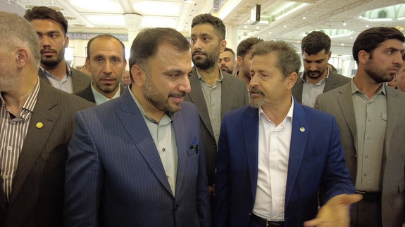 بازدید وزیر ارتباطات و فناوری اطلاعات از غرفه پست بانک ایران در نمایشگاه صنعت پست و تجارت الکترونیک بازدید وزیر ارتباطات و فناوری اطلاعات از غرفه پست بانک ایران در نمایشگاه صنعت پست و تجارت الکترونیک