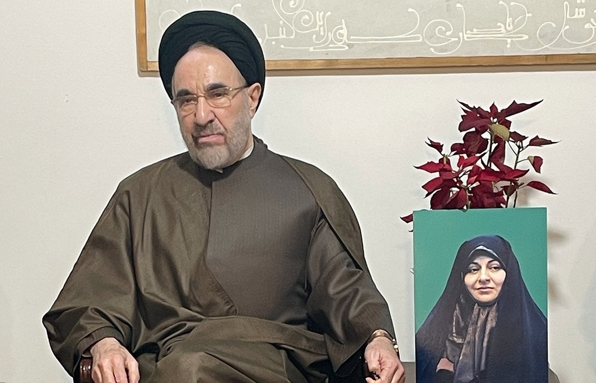 سید محمد خاتمی: از جامعهی عفیف حمایت میکنیم سید محمد خاتمی: از جامعهی عفیف حمایت میکنیم