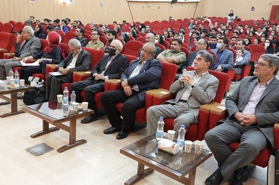 همایش گرامیداشت «روز مـعــــدن» برگزار شد همایش گرامیداشت «روز مـعــــدن» برگزار شد