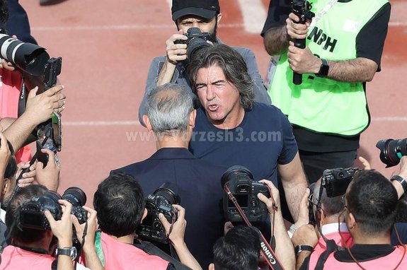 یحیی راه گلزنی به پرسپولیس را به ساپینتو گفت! یحیی راه گلزنی به پرسپولیس را به ساپینتو گفت!