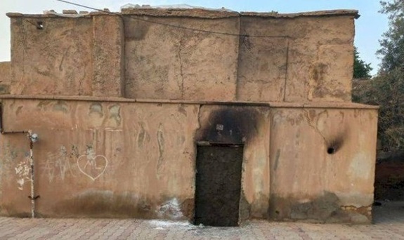 سرقت در و پنجره چند خانه غیرثبتی در بافت تاریخی شیراز سرقت در و پنجره چند خانه غیرثبتی در بافت تاریخی شیراز