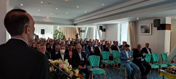 آغاز همایش فرهنگی آموزشی مدیران بیمه ایران در شیراز آغاز همایش فرهنگی آموزشی مدیران بیمه ایران در شیراز