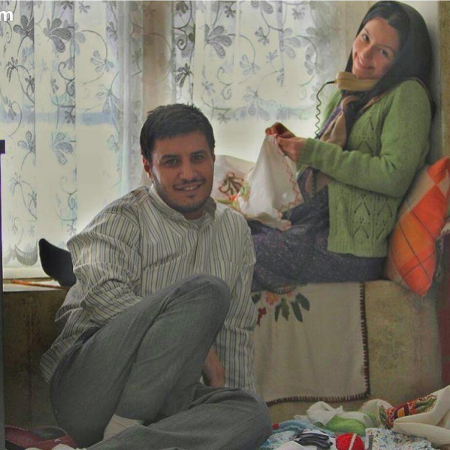 خاطره بازی نازنین بیاتی با یک عکس خیلی قدیمی خاطره بازی نازنین بیاتی با یک عکس خیلی قدیمی