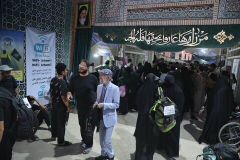 هنرمندانی که در راهپیمایی اربعین حاضر شدند + عکس و فیلم هنرمندانی که در راهپیمایی اربعین حاضر شدند + عکس و فیلم