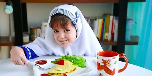 چرا خوردن صبحانه برای دانشآموزان بسیار مهم است؟ چرا خوردن صبحانه برای دانشآموزان بسیار مهم است؟