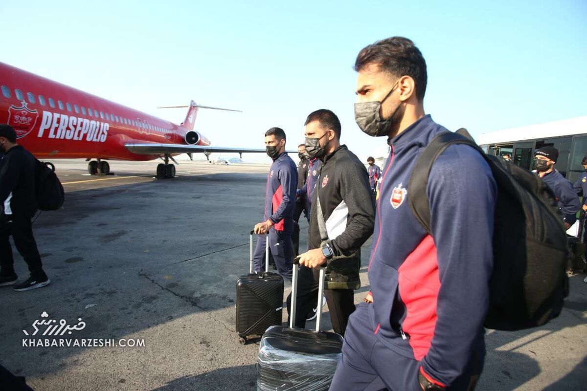 عکس| پرواز پرسپولیس به سمت استقلال