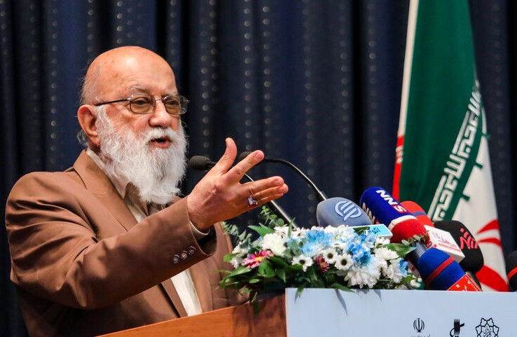 تهران با ترافیک، سستی زمین و آۀودگی هوا خداحافظی میکند تهران با ترافیک، سستی زمین و آۀودگی هوا خداحافظی میکند