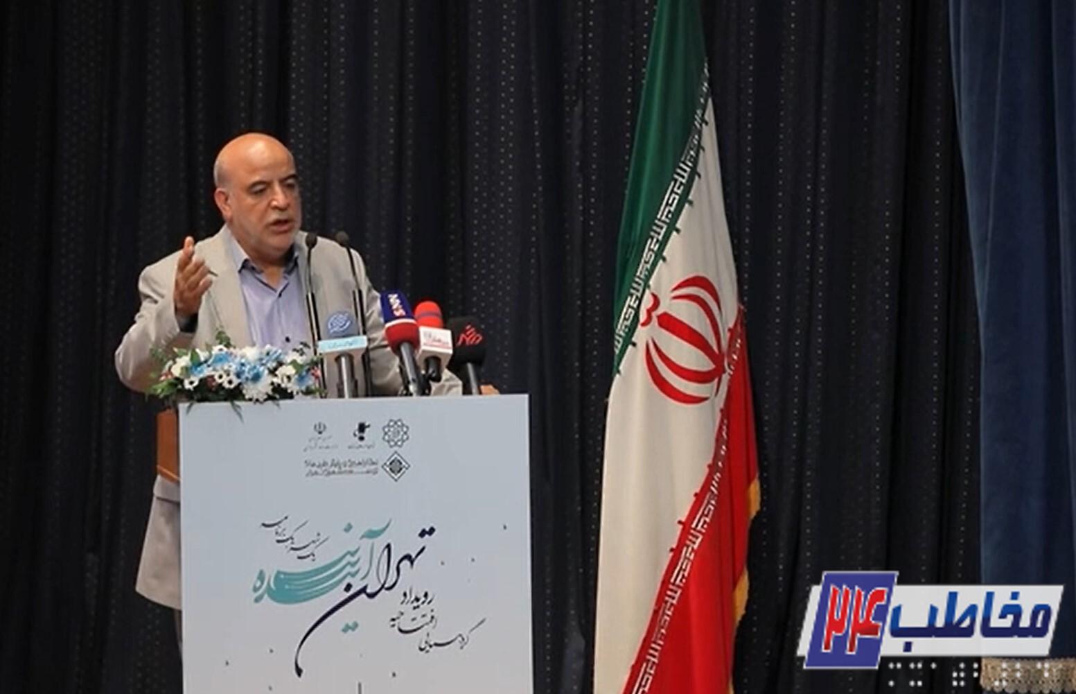 تهران با ترافیک، سستی زمین و آۀودگی هوا خداحافظی میکند تهران با ترافیک، سستی زمین و آۀودگی هوا خداحافظی میکند