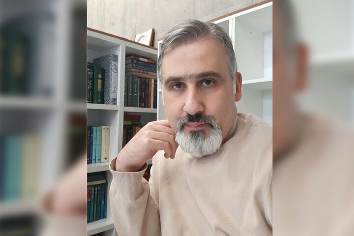 چه کسی اولین بار قرآن را به فارسی ترجمه کرد؟ چه کسی اولین بار قرآن را به فارسی ترجمه کرد؟
