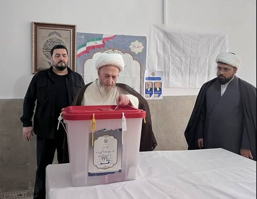 چه کسانی تا الان رای خود را به صندوق انداخته اند؟ چه کسانی تا الان رای خود را به صندوق انداخته اند؟