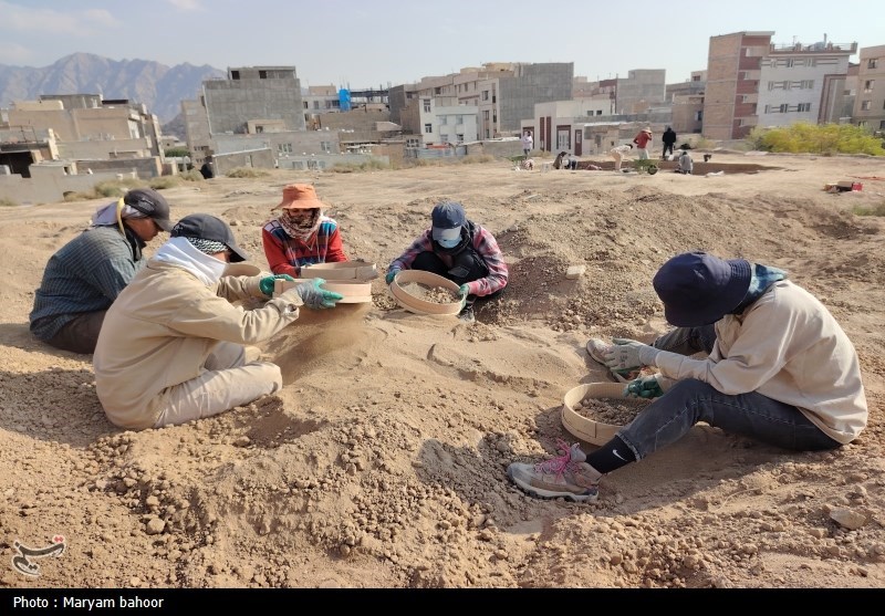 زیباییهایی که در کاوشهای تپه ۷ هزار ساله چشمهعلی به دست آمد زیباییهایی که در کاوشهای تپه ۷ هزار ساله چشمهعلی به دست آمد