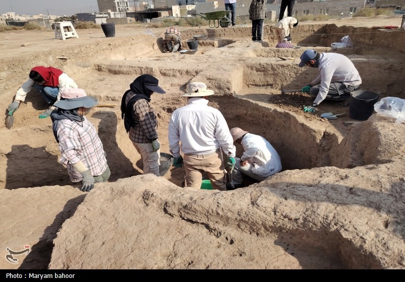 زیباییهایی که در کاوشهای تپه ۷ هزار ساله چشمهعلی به دست آمد زیباییهایی که در کاوشهای تپه ۷ هزار ساله چشمهعلی به دست آمد