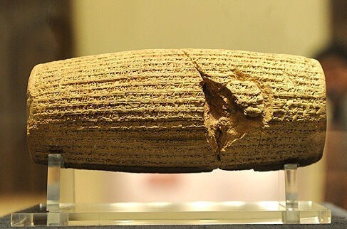 ۷ آبان روز جهانی بزرگترین پادشاه در تاریخ ایران ۷ آبان روز جهانی بزرگترین پادشاه در تاریخ ایران