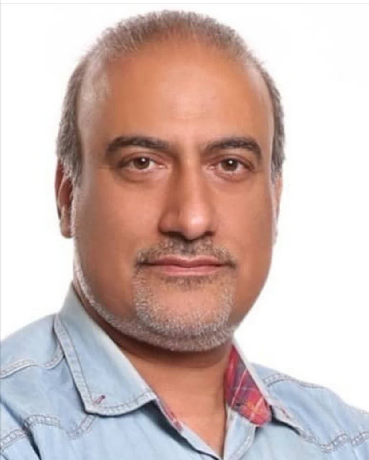 حرف که میخوای بزنی، ببین دردی را دوا میکنی یا دردی را اضافه میکنی؟!