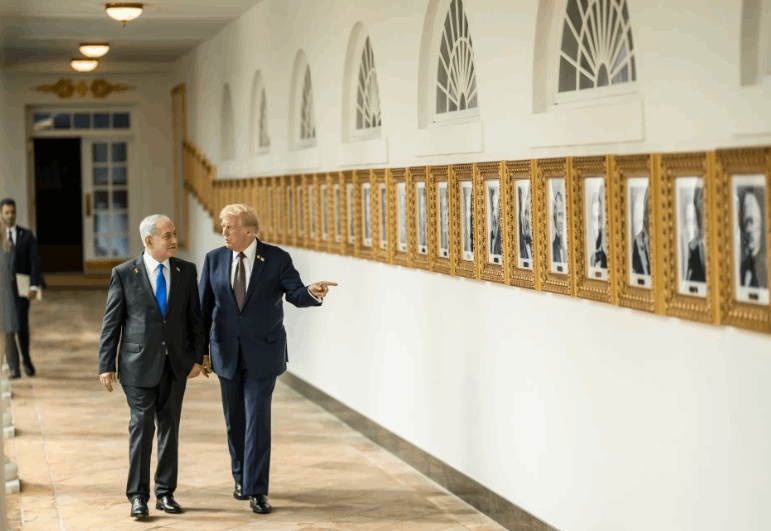 لحظه عذرخواهی نتانیاهو از قطر لحظه عذرخواهی نتانیاهو از قطر