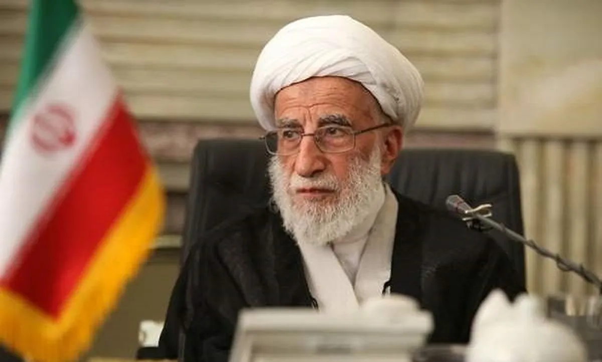تقدیر آیت‌الله جنتی از رئیس قوه قضاییه برای مردم‌داری و برخورد با فساد