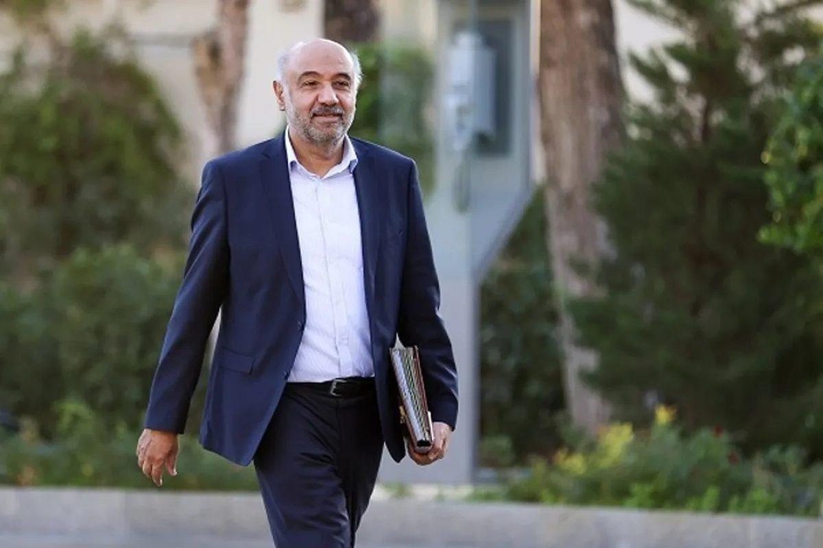 خبر خوش وزیر کار برای بازنشستگان تامین اجتماعی؛ پرداخت‌ها برای متناسب‌سازی حقوق آغاز شد