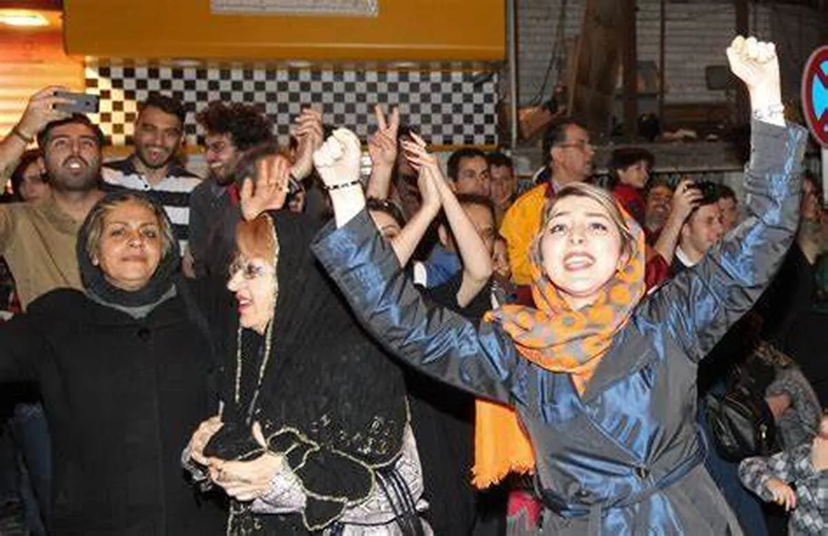 ایران در قعر جدول شادی؛ گذر زمان چه بر سر شادی ایرانیان آورد؟