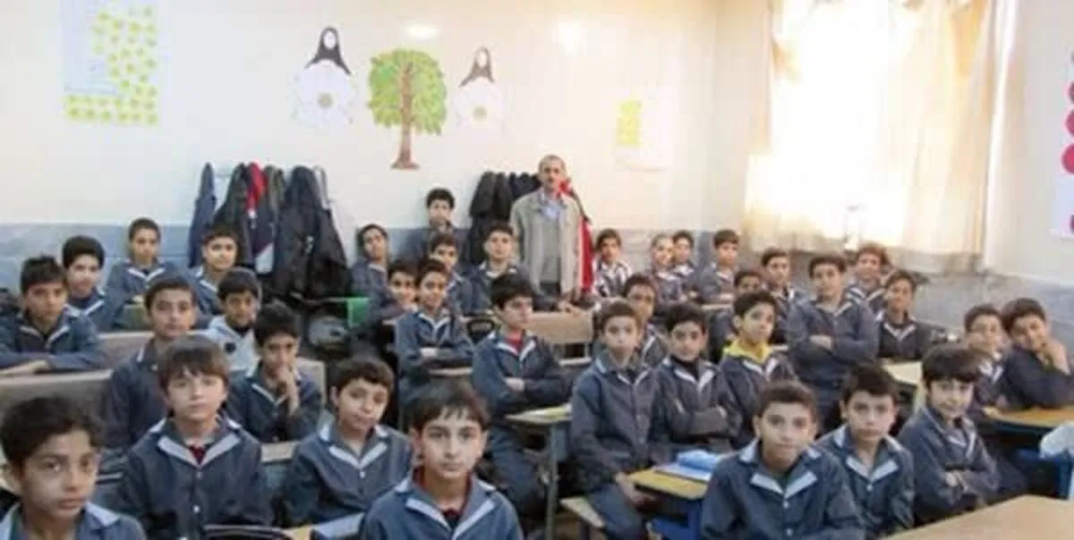انتقال و بازنشستگی معلمان در طول سال تحصیلی ممنوع شد