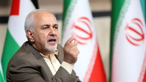 ظریف: از اینکه برای آقای پزشکیان کت در آوردم پشیمان نیستم