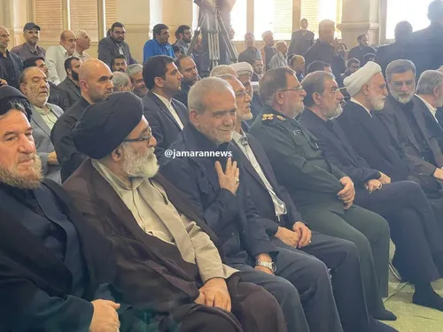 پزشکیان بر سر مزار شهید رئیسی رفت