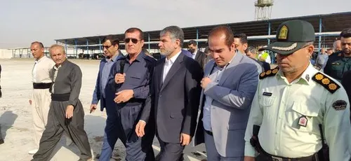 بازدید وزیر جهاد کشاورزی از پروژه گاوداری روستای تپه