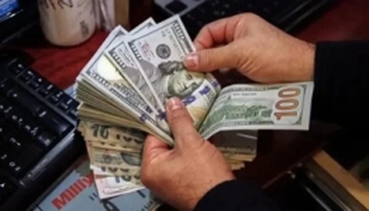سیاسی جدید، قیمت دلار را به کدام سمت می‌برد؟