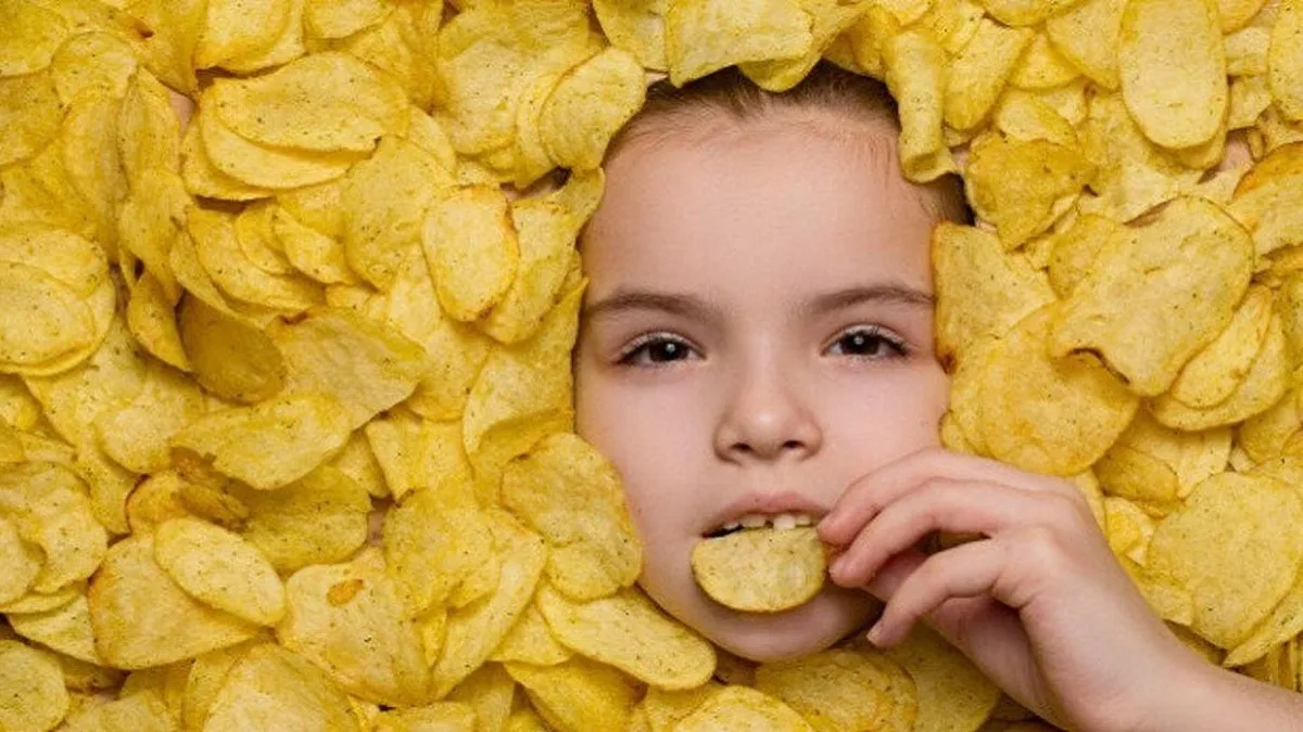 چیپس خوشمزه و پفک دوست داشتنی چه ربطی به مغز دارند؟